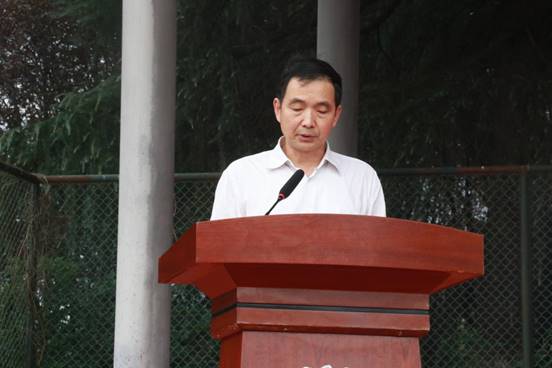 李校长